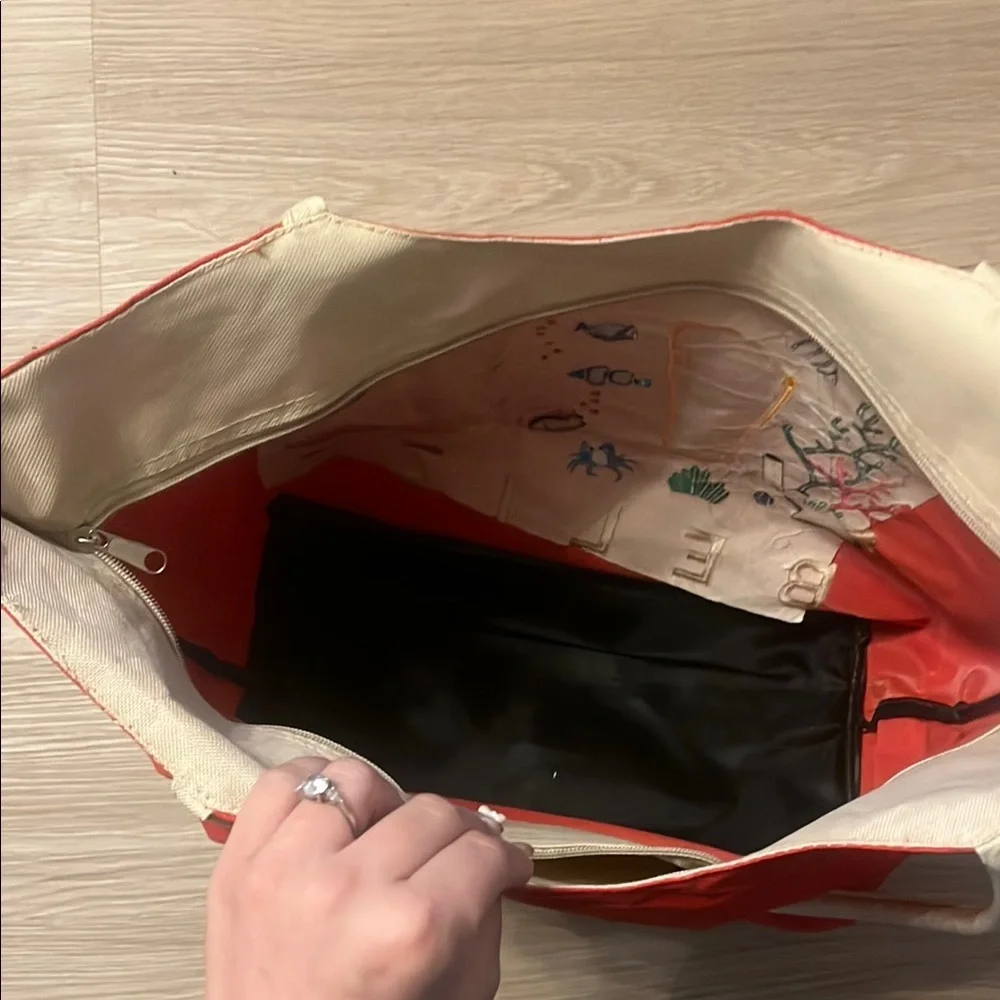 Belize Red Tote Bag - Picture 7 of 7